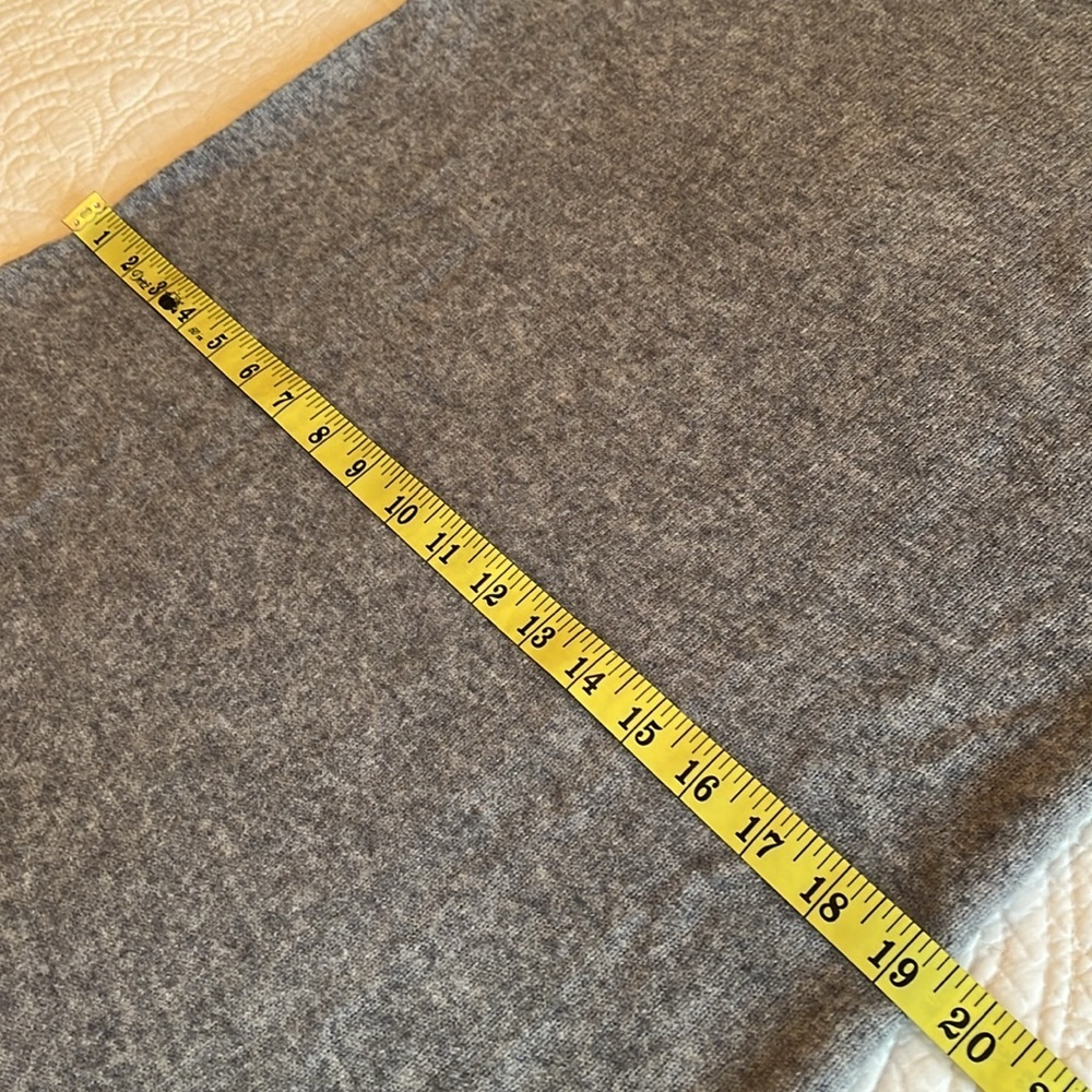 Halogen Cashmere Wool Blend Long Tunic Sweater Women’s Small Soft Gray Relaxed - Picture 9 of 17
